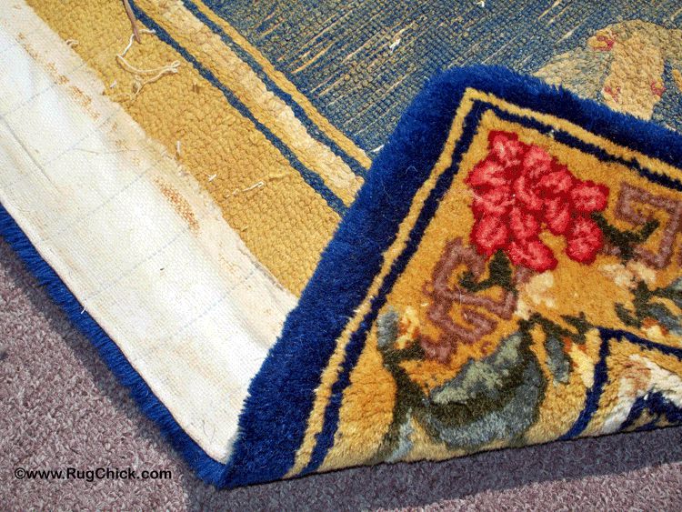 How to apply glue and backing to the tufted rug 